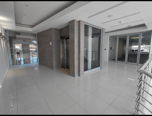 5,870M² OFFICE FOR SALE IN GRAND CENTRAL